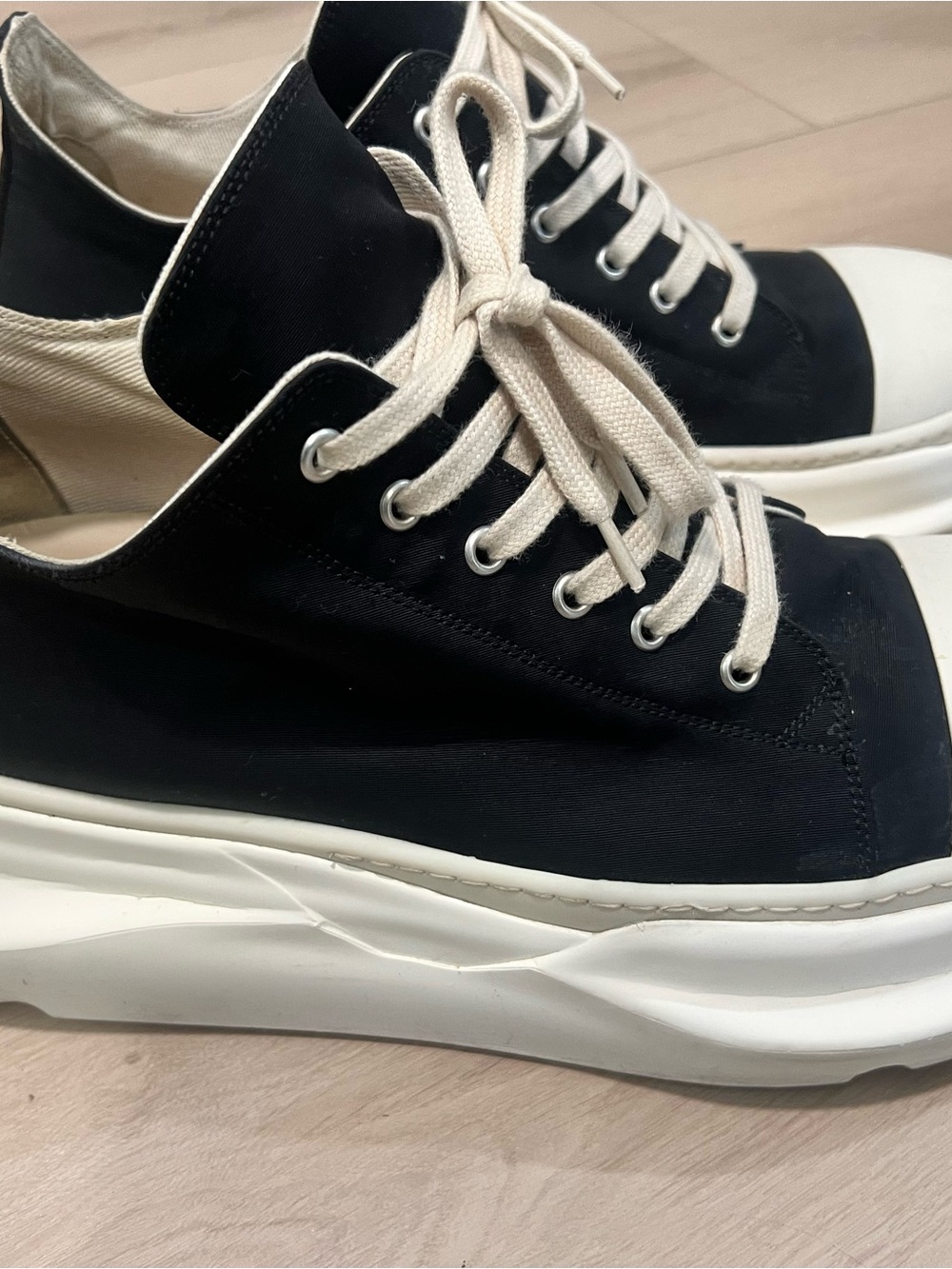 Rick Owens DRKSHDW Abstract Low platform
Black Milk Size 45 US 12
